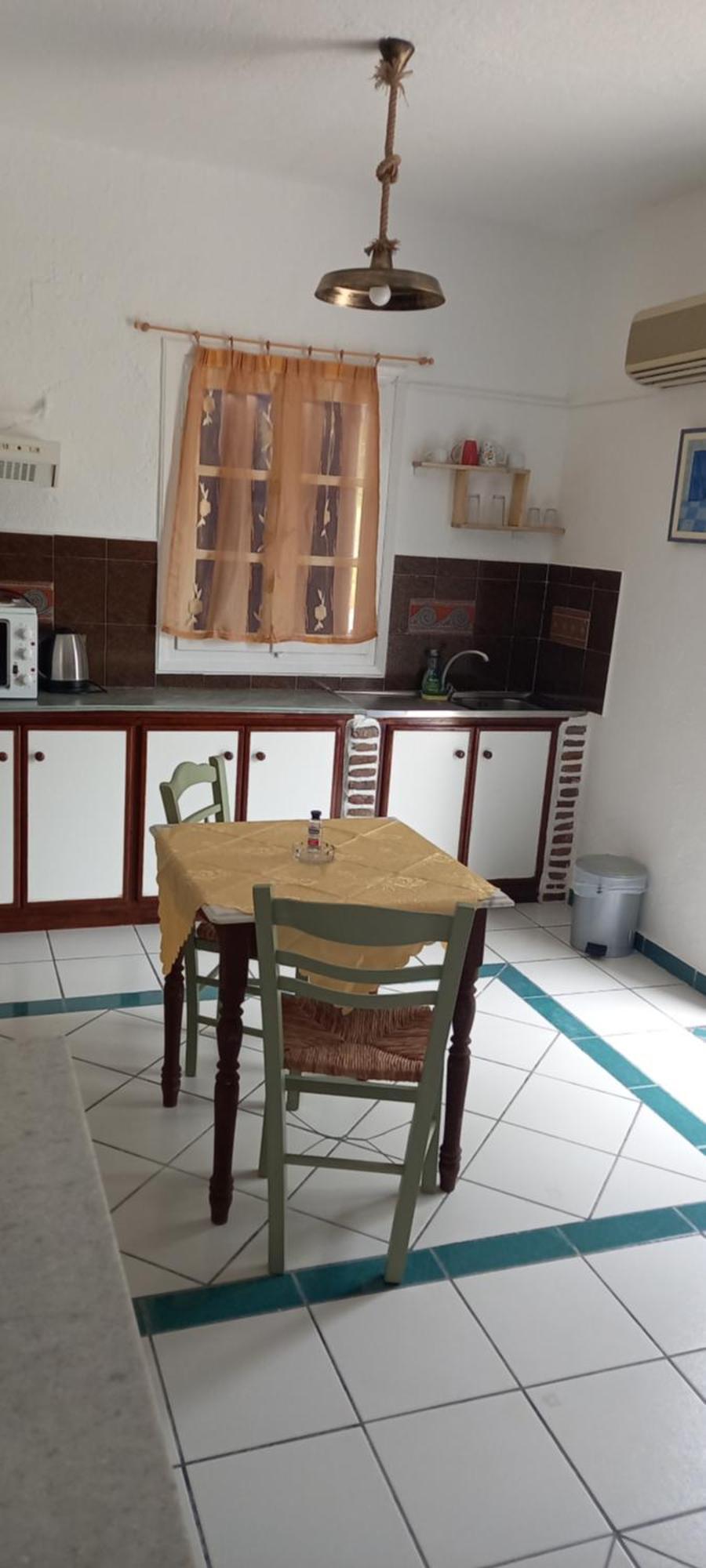 Aposperitis Rooms & Apartments Kini Zewnętrze zdjęcie